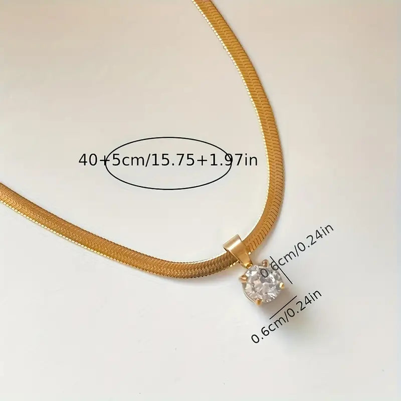 Collier élégant avec pendentif en strass | Or