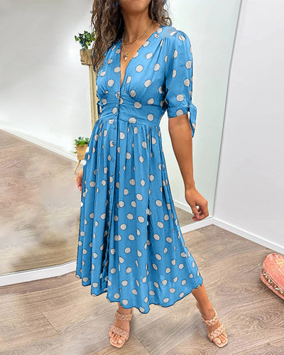 Mia™ - Robe à pois avec décolleté en V profond