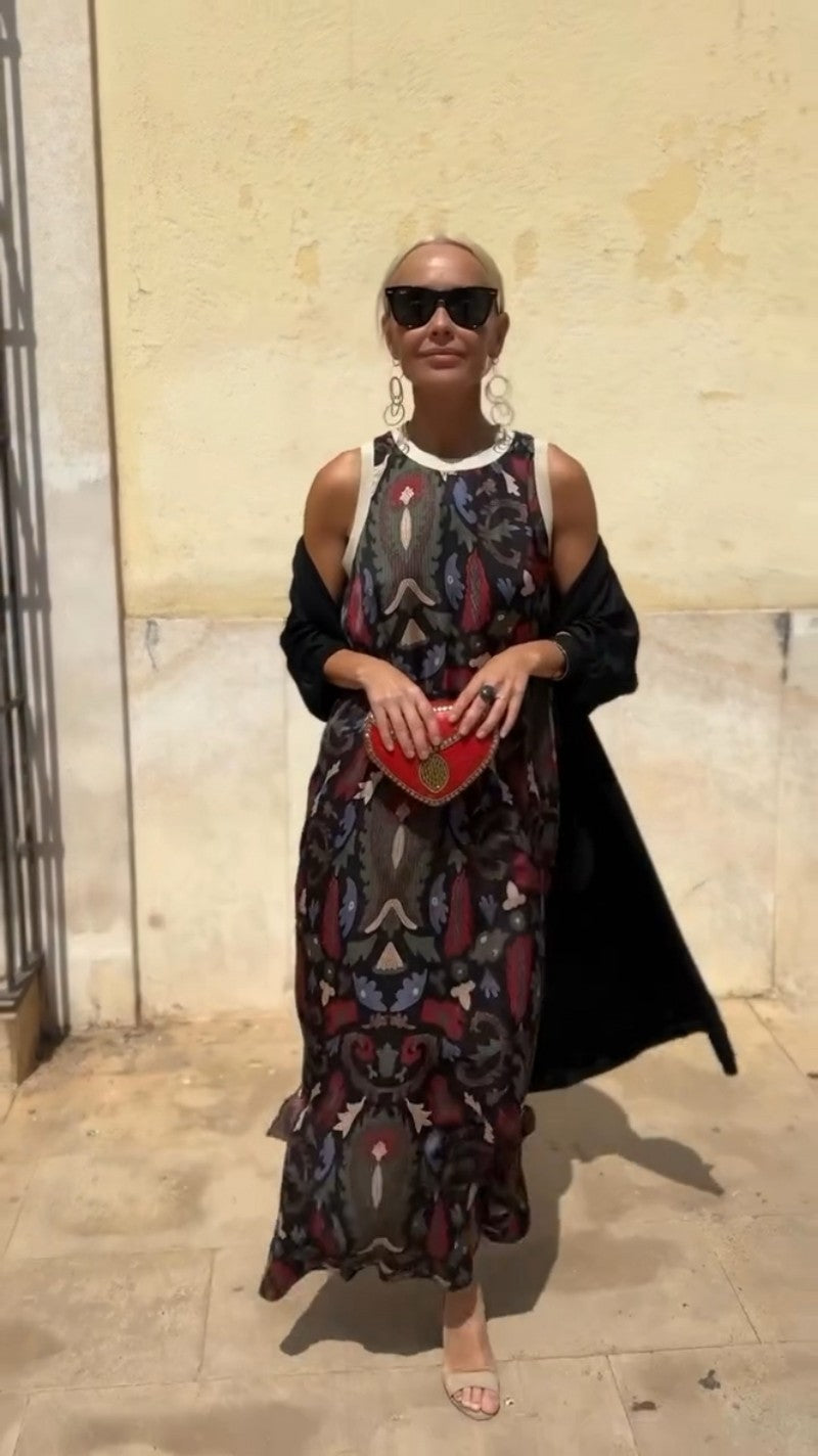 Eterna | Robe longue élégante avec châle assorti