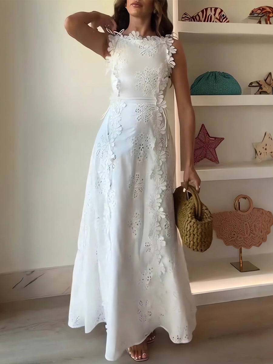 Éliora – Robe longue avec bretelles nouées et motif floral en dentelle