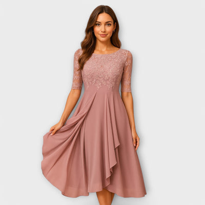 Martyna – Robe Longue avec Dos Nu et Style Naturel