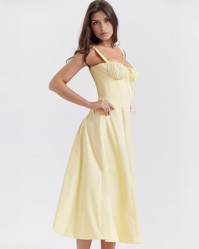 Aurora – Robe Mini au Charme Moderne