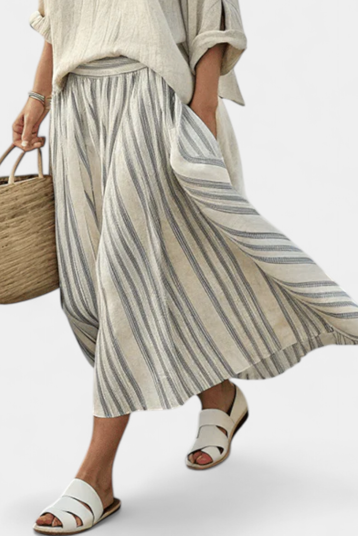 Ensemble Décontracté Daisy avec Blouse Oversize et Jupe Midi Rayée en Lin de Bambou pour un Style Élégant et Confortable