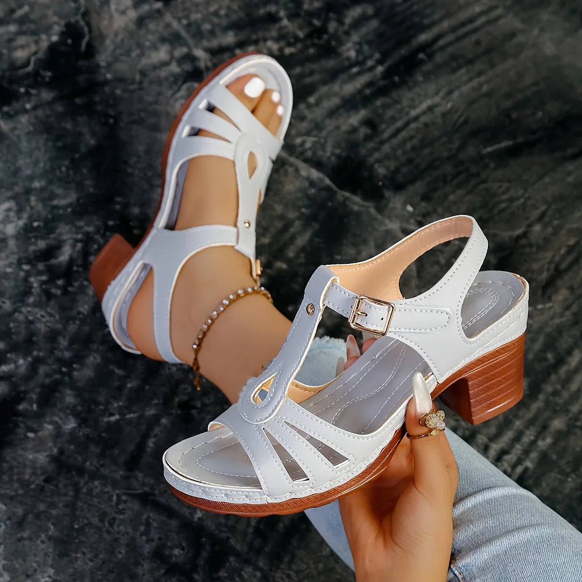 Elisa | Sandales orthopédiques à la mode avec semelle épaisse