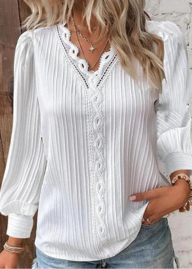 Luna - Élégante blouse à pintucks