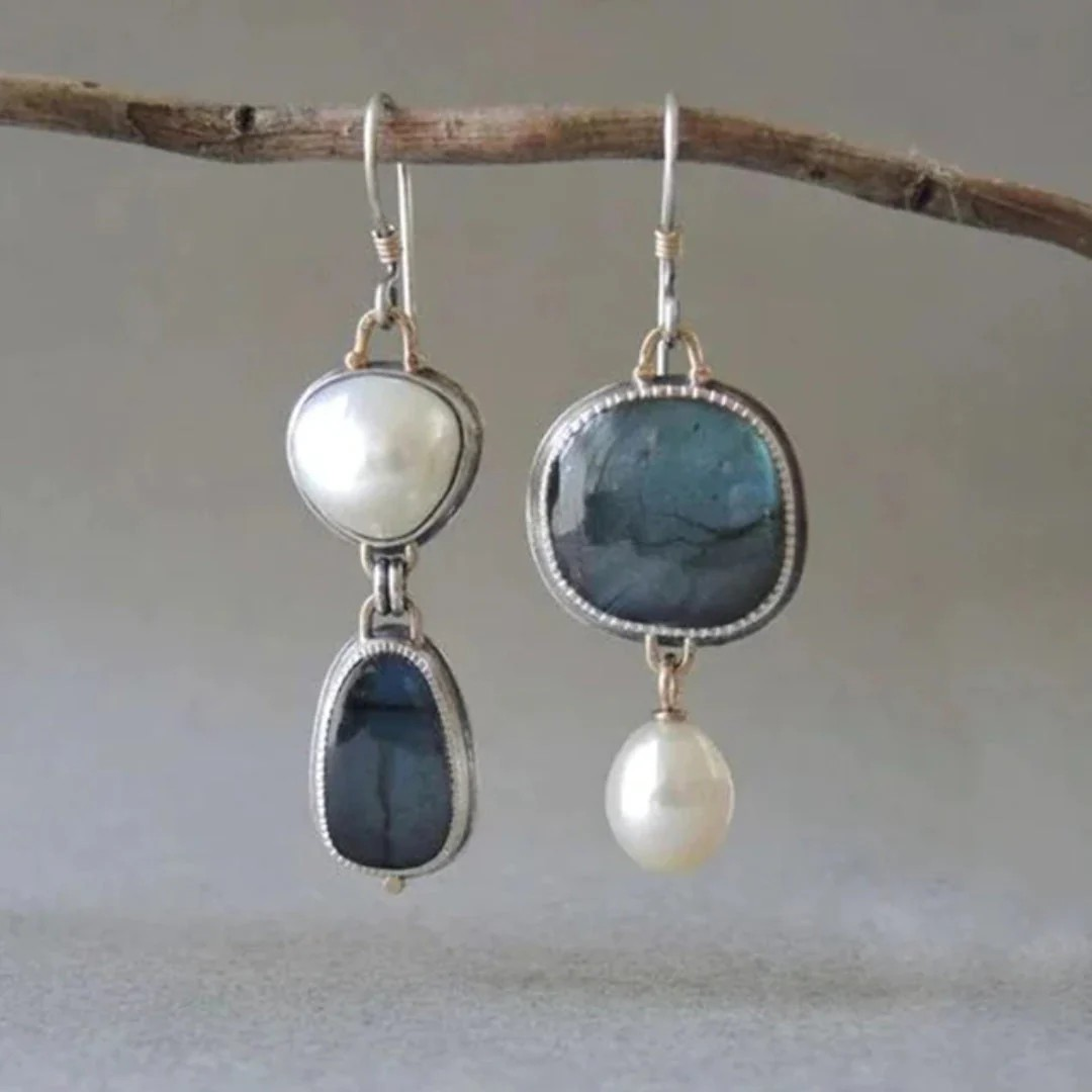 Boucles d'oreilles vintage en pierre naturelle bleue