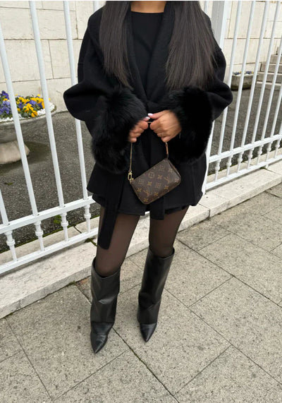 Melissa – Manteau Élégant avec Détails en Fourrure