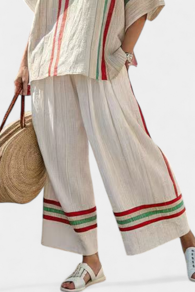 Ensemble Méditerranéen Daisy en lin de bambou avec des rayures élégantes rouges et vertes