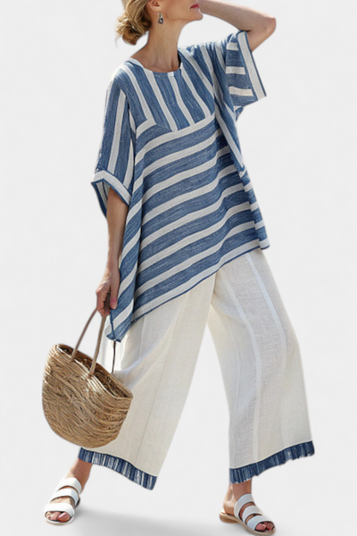 Ensemble Méditerranéen Élégant en Lin avec Rayures Bleues et Pantalon à Finition Ourlet pour un Look Frais et Élégant