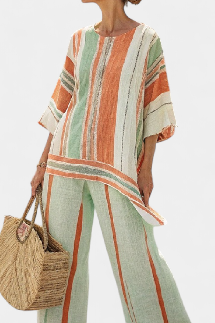 Ensemble Élégant en Lin de Bambou Rayé avec Blouse Asymétrique et Pantalons Amples pour un Style Raffiné