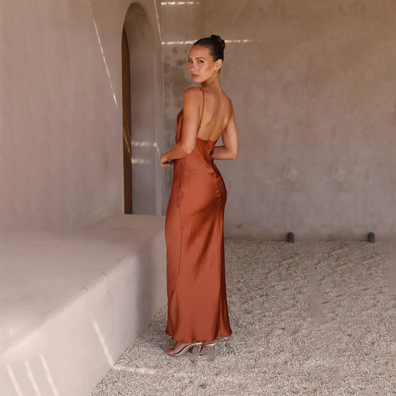 Sorrel | Robe Éclatante en Satin