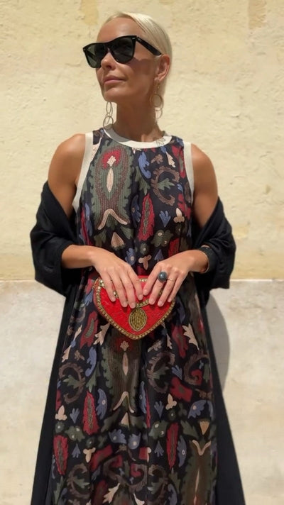 Eterna | Robe longue élégante avec châle assorti