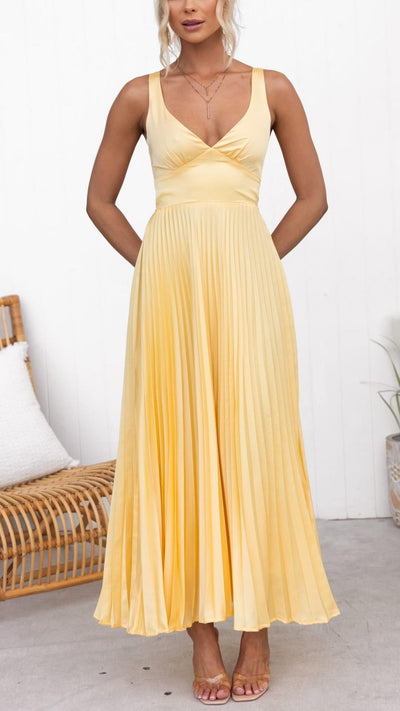 Eline | Élégante robe longue avec décolleté en V et jupe plissée