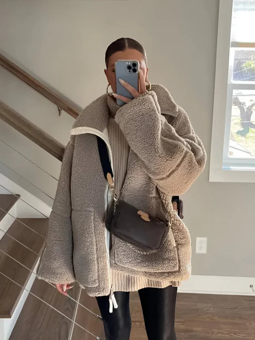 KAJA – Manteau en Teddy Doux