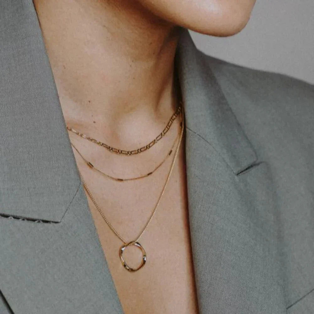 Collier à trois fils avec cercle ouvert | Or