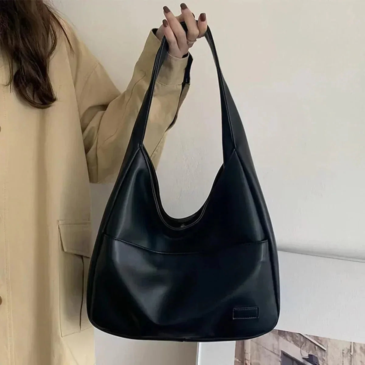 Nina | Simplicité Intemporelle pour la Vie Quotidienne