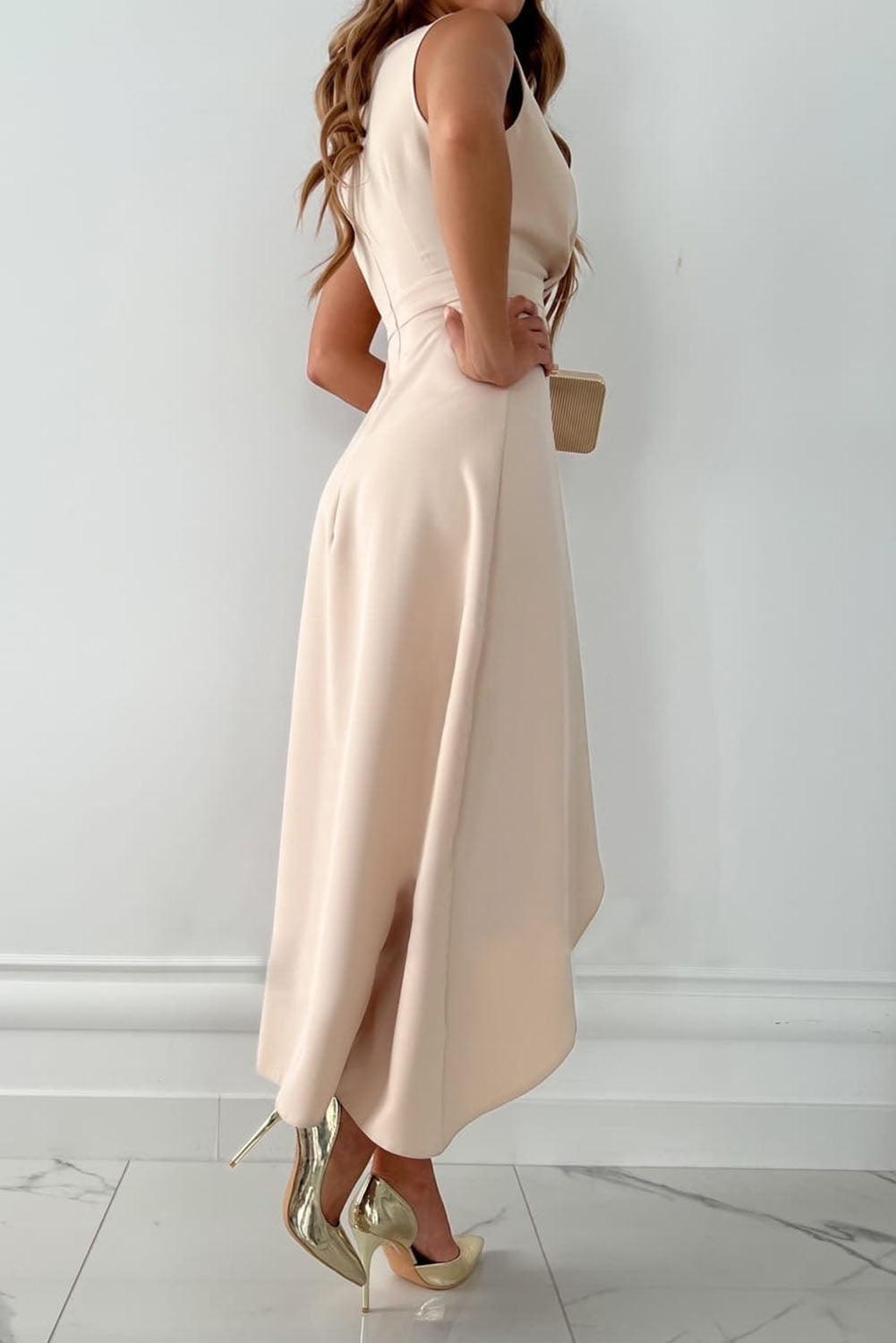 Mandy - Robe midi élégante avec décolleté en V
