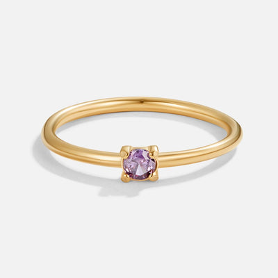 Bague en or avec pierre de naissance