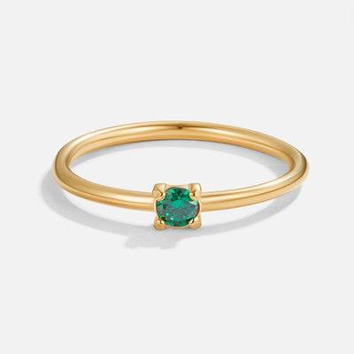 Bague en or avec pierre de naissance