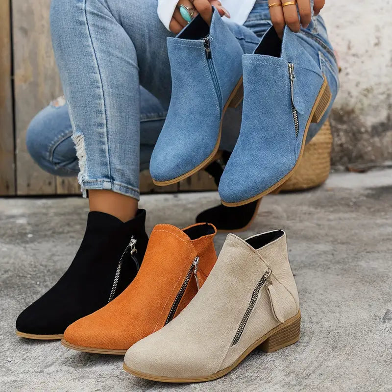 Céline - Bottes en suède tendance avec talon