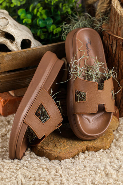 ELLE | SANDALLES ÉLÉGANTES