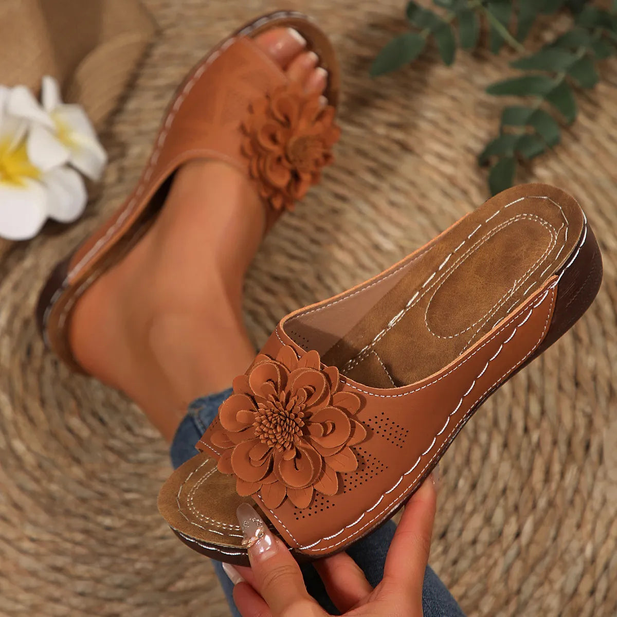Florelle | Mules Comfort Plus avec Fleur 3D et Semelle Ultra-Légère
