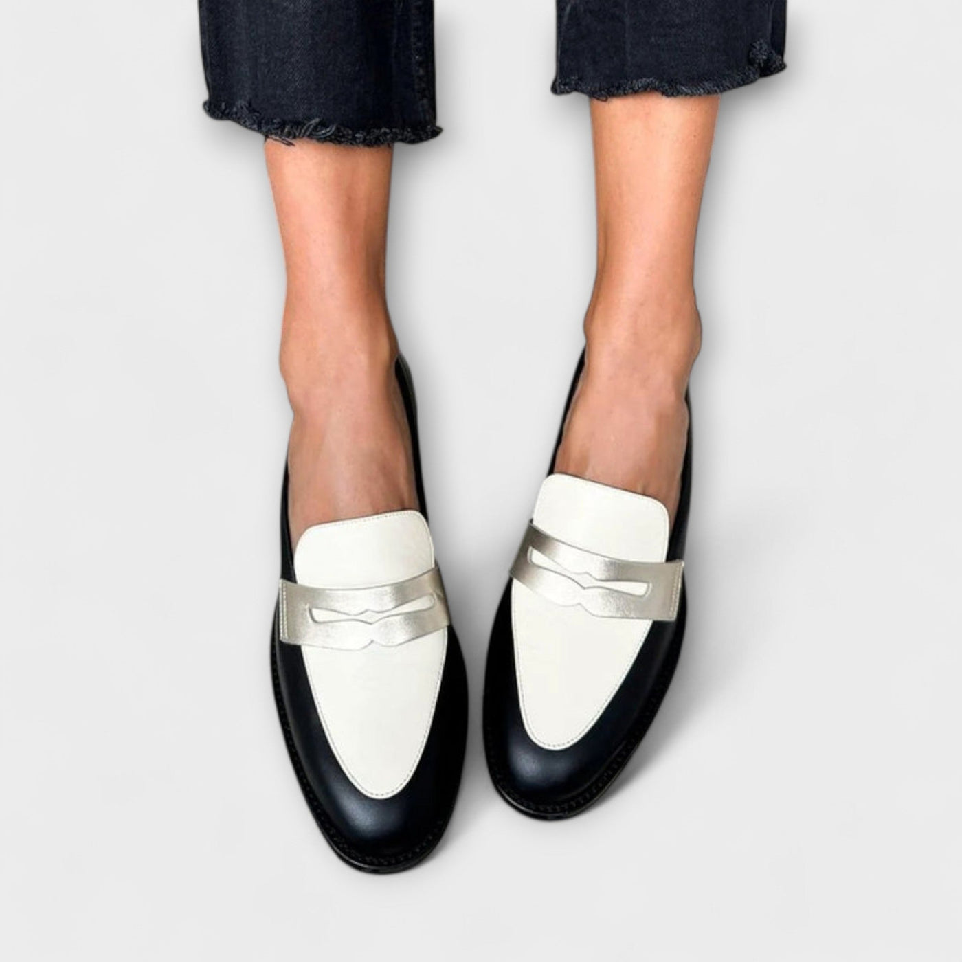 Xara – Mocassins Noirs avec Brillance Métallique