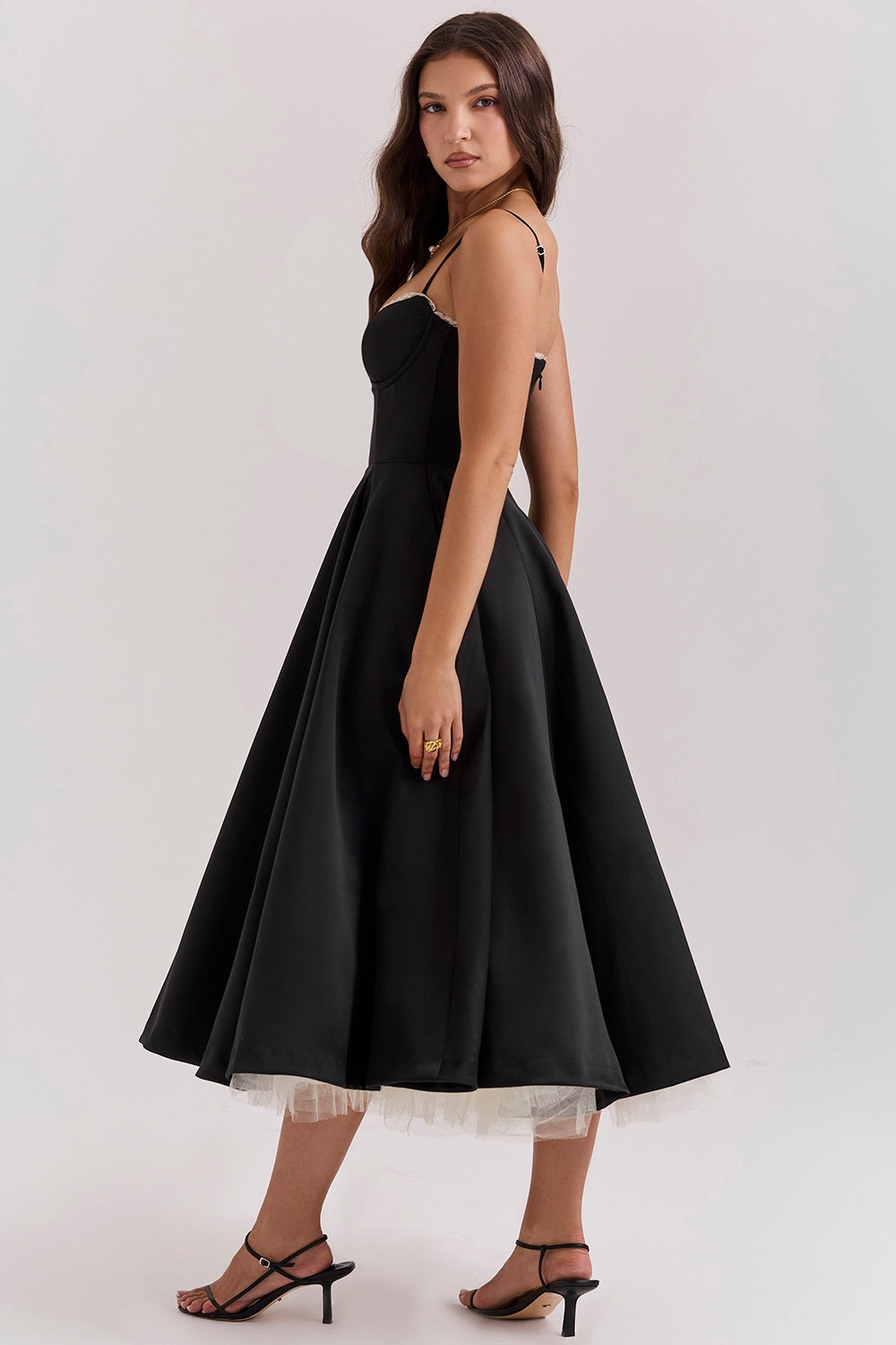 Cindy – Robe Midi en Tulle avec Charme Romantique