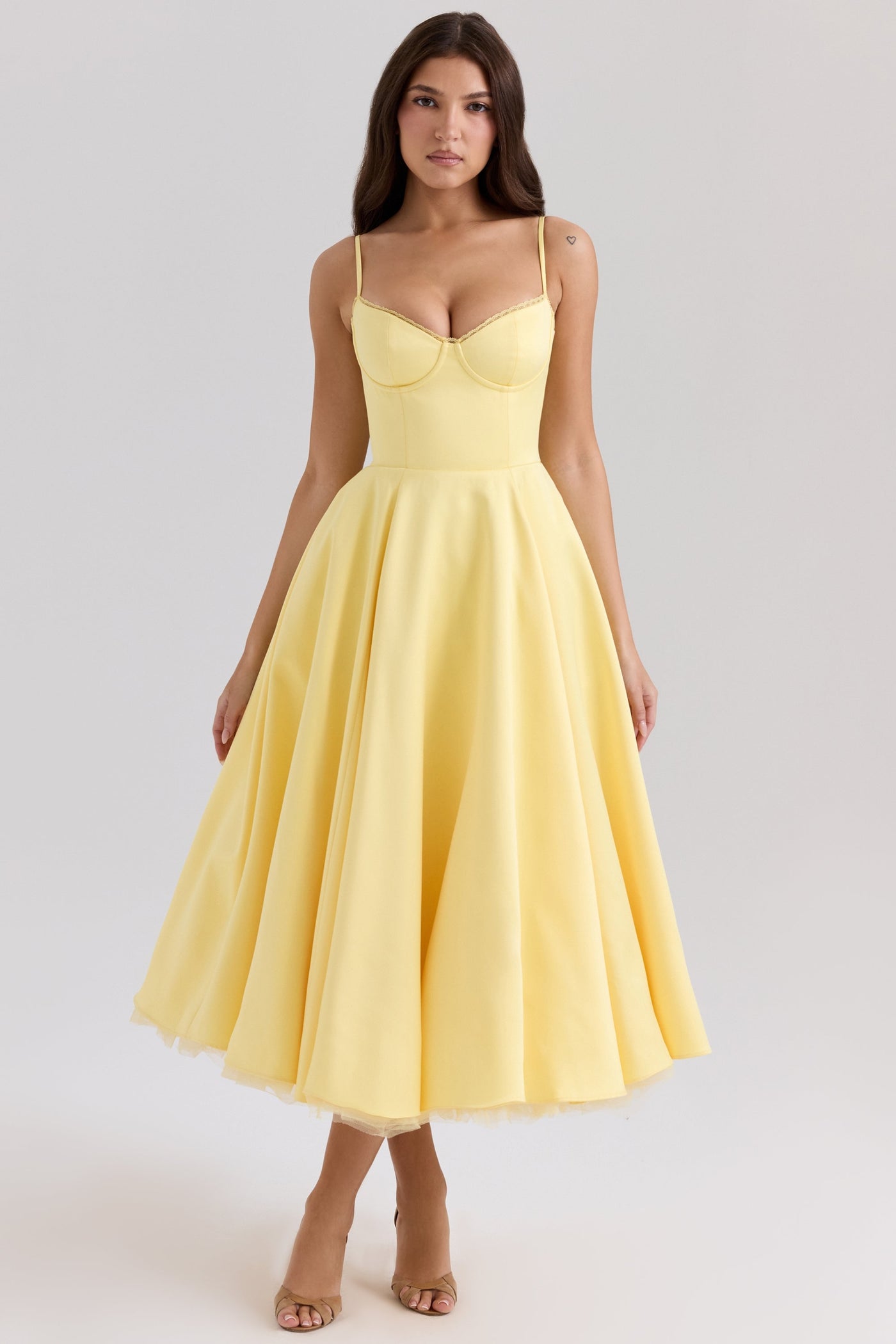 Cindy – Robe Midi en Tulle avec Charme Romantique