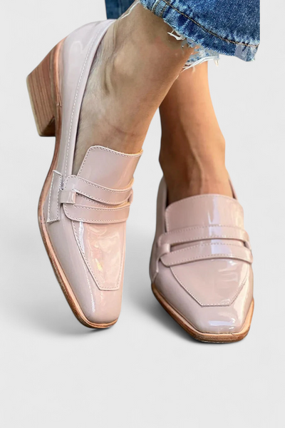 Mocassins en Cuir Verni Rose Sasha avec Bout Carré et Talon Haut