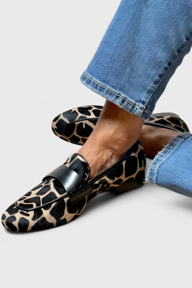Mocassins en Cuir Annelore avec Talon Bas et Design Exclusif