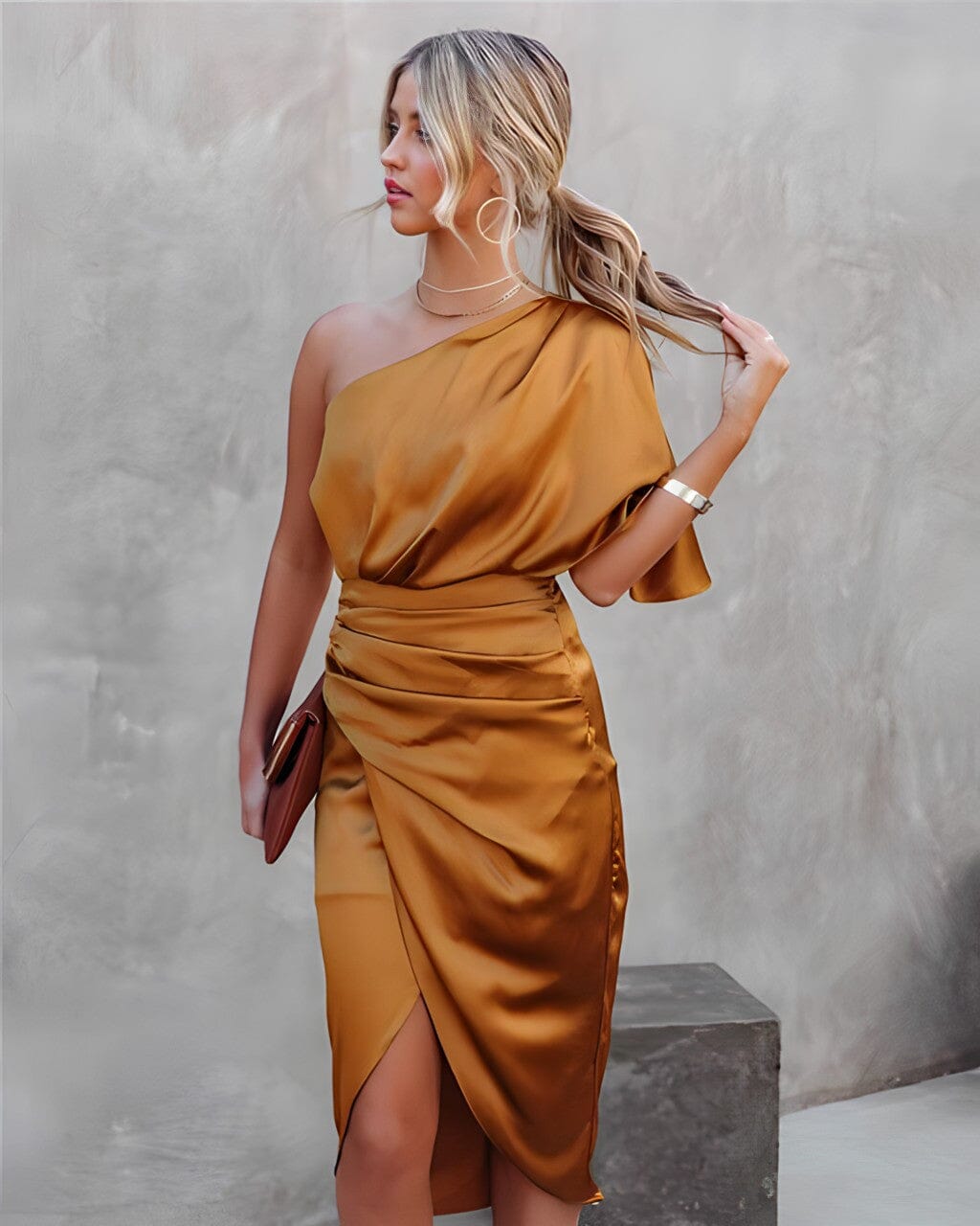 Dhalia | Robe asymétrique élégante