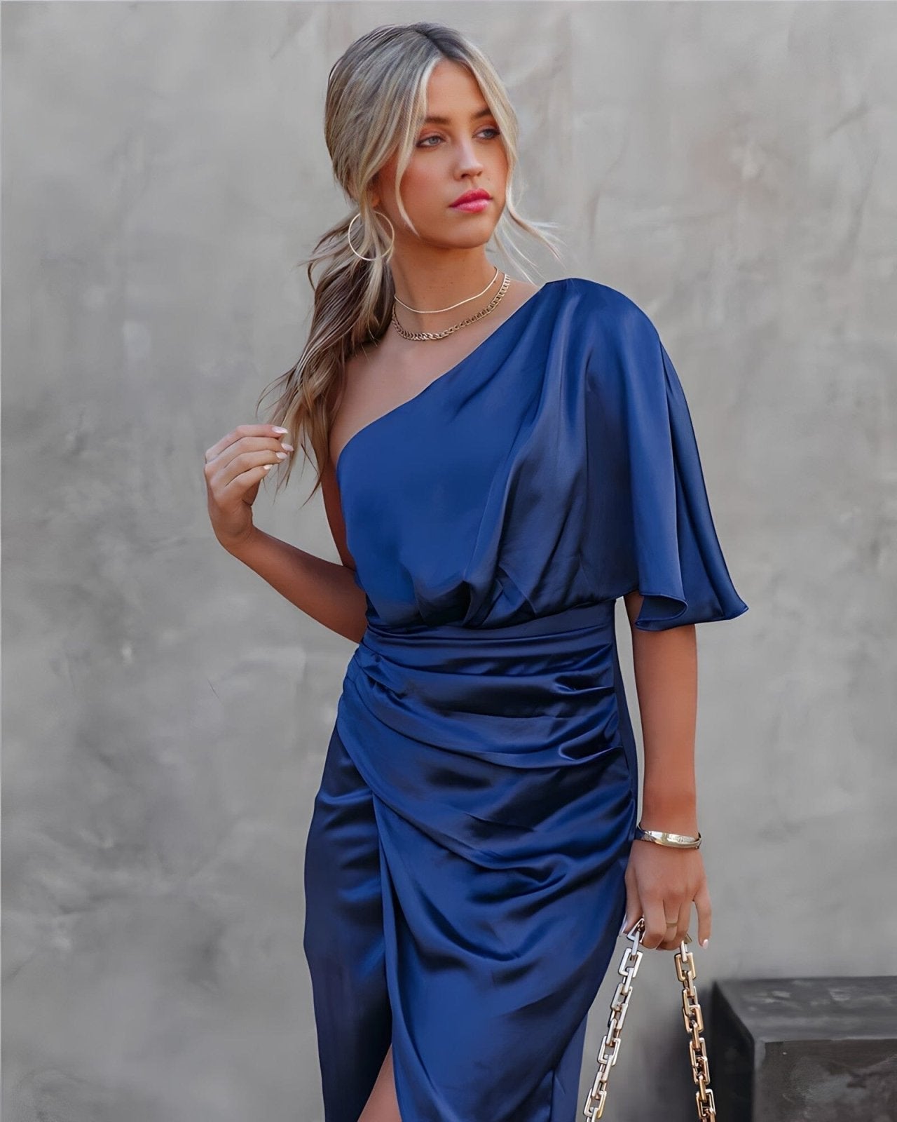 Dhalia | Robe asymétrique élégante