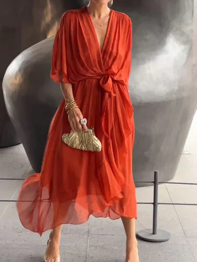 Monica™ | Élégante Robe en Chiffon de Soie avec un Décolleté en V Envoûtant