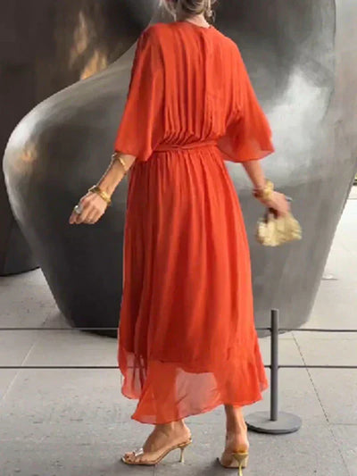 Monica™ | Élégante Robe en Chiffon de Soie avec un Décolleté en V Envoûtant