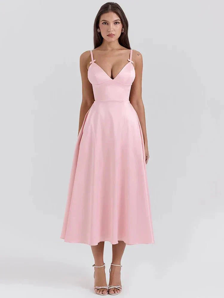 Tiffany™ | Robe en Satin Luxe avec Bretelles Spaghetti