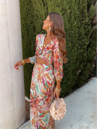 Danika | Robe élégante avec découpe